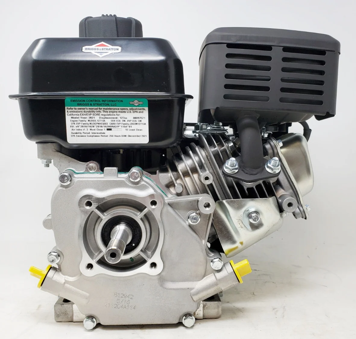 Briggs and Stratton 127cc XR Series Engine 3.5hp OHV 5/8" Threaded Shaft #83132-0226 - Image 3