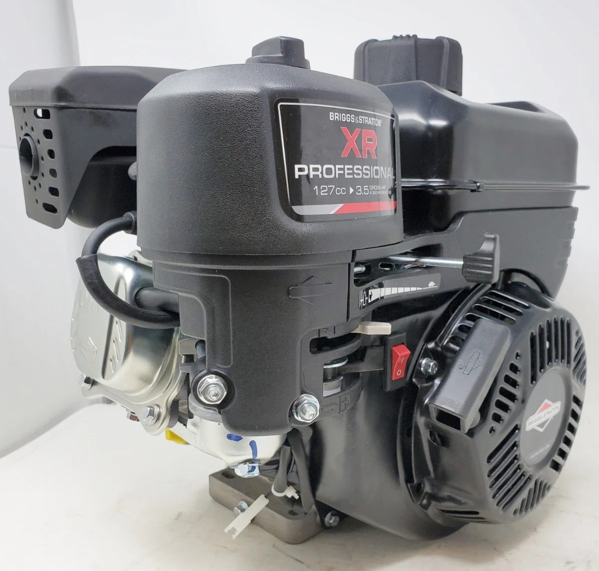 Briggs and Stratton 127cc XR Series Engine 3.5hp OHV 5/8" Threaded Shaft #83132-0226 - Image 5