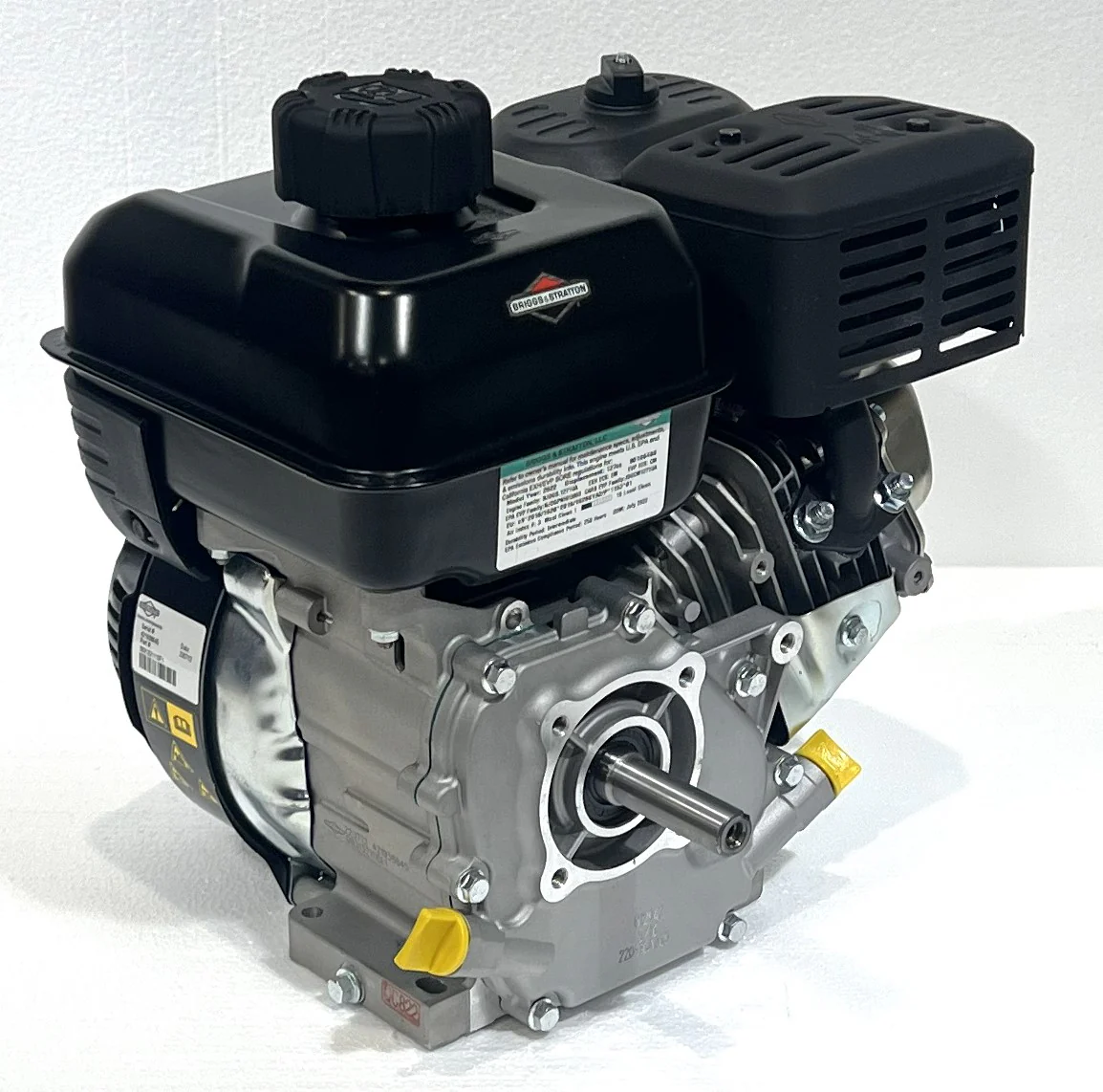 Briggs and Stratton 3.5hp XR Series Engine 127cc OHV 3/4" x 2-27/64" #83132-1110 - Image 4