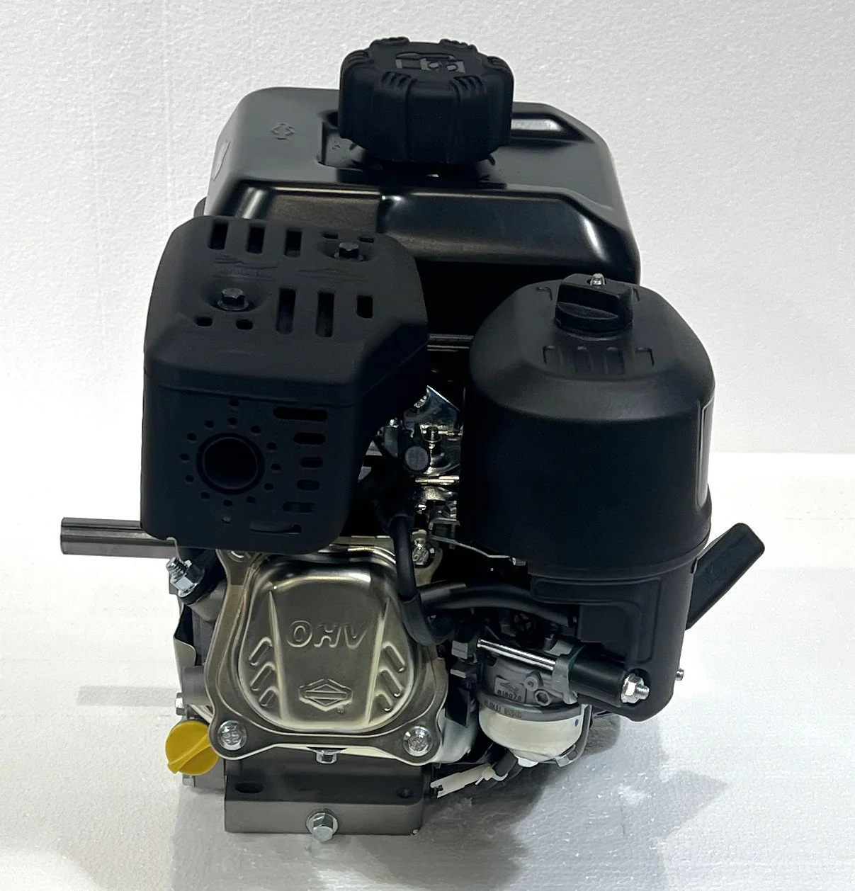 Briggs and Stratton 3.5hp XR Series Engine 127cc OHV 3/4" x 2-27/64" #83132-1110 - Image 7