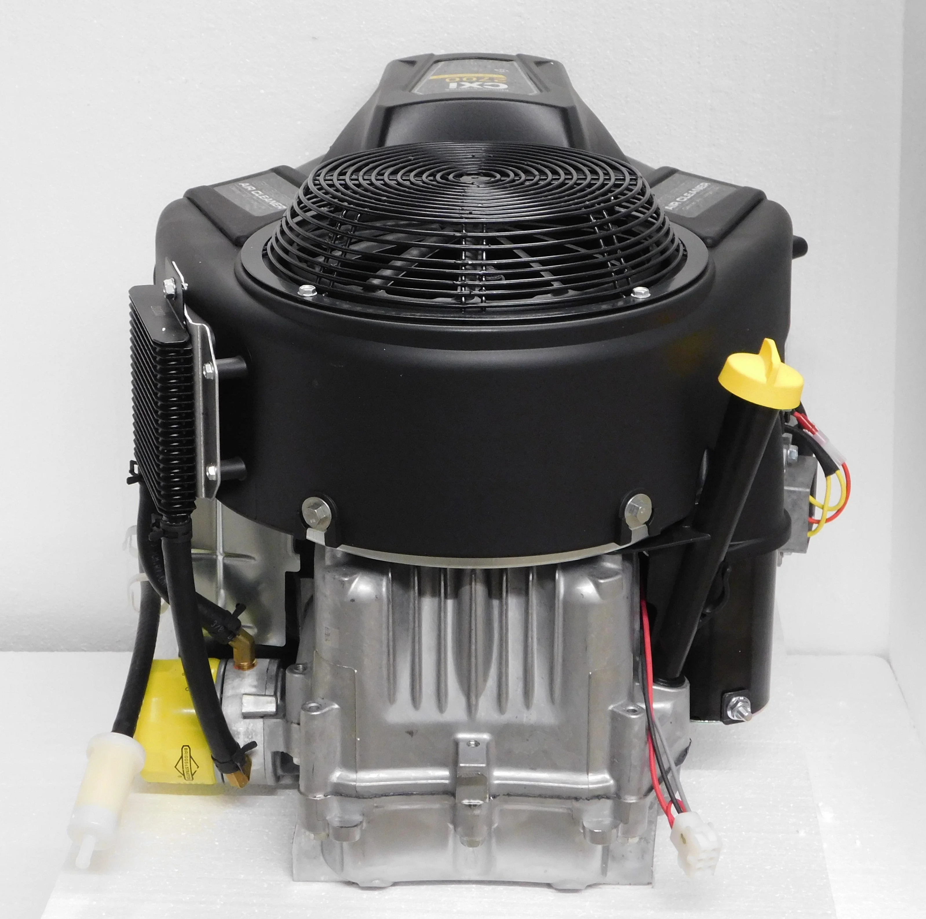 Briggs & Stratton 27 HP 810cc Professional Series Engine 1 x 3-5/32 #49T877-0048 - Image 3