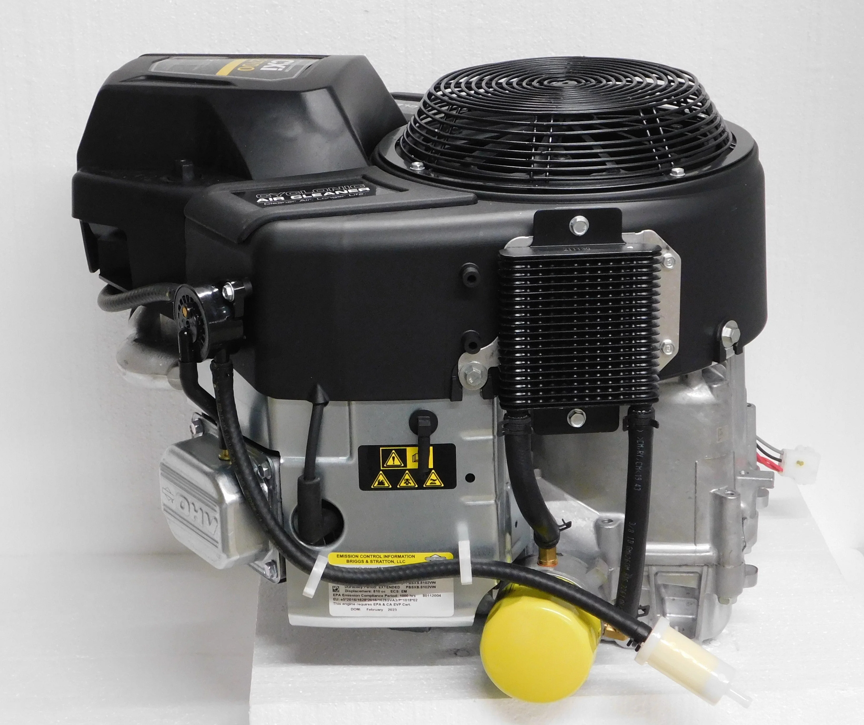 Briggs & Stratton 27 HP 810cc Professional Series Engine 1 x 3-5/32 #49T877-0048 - Image 4