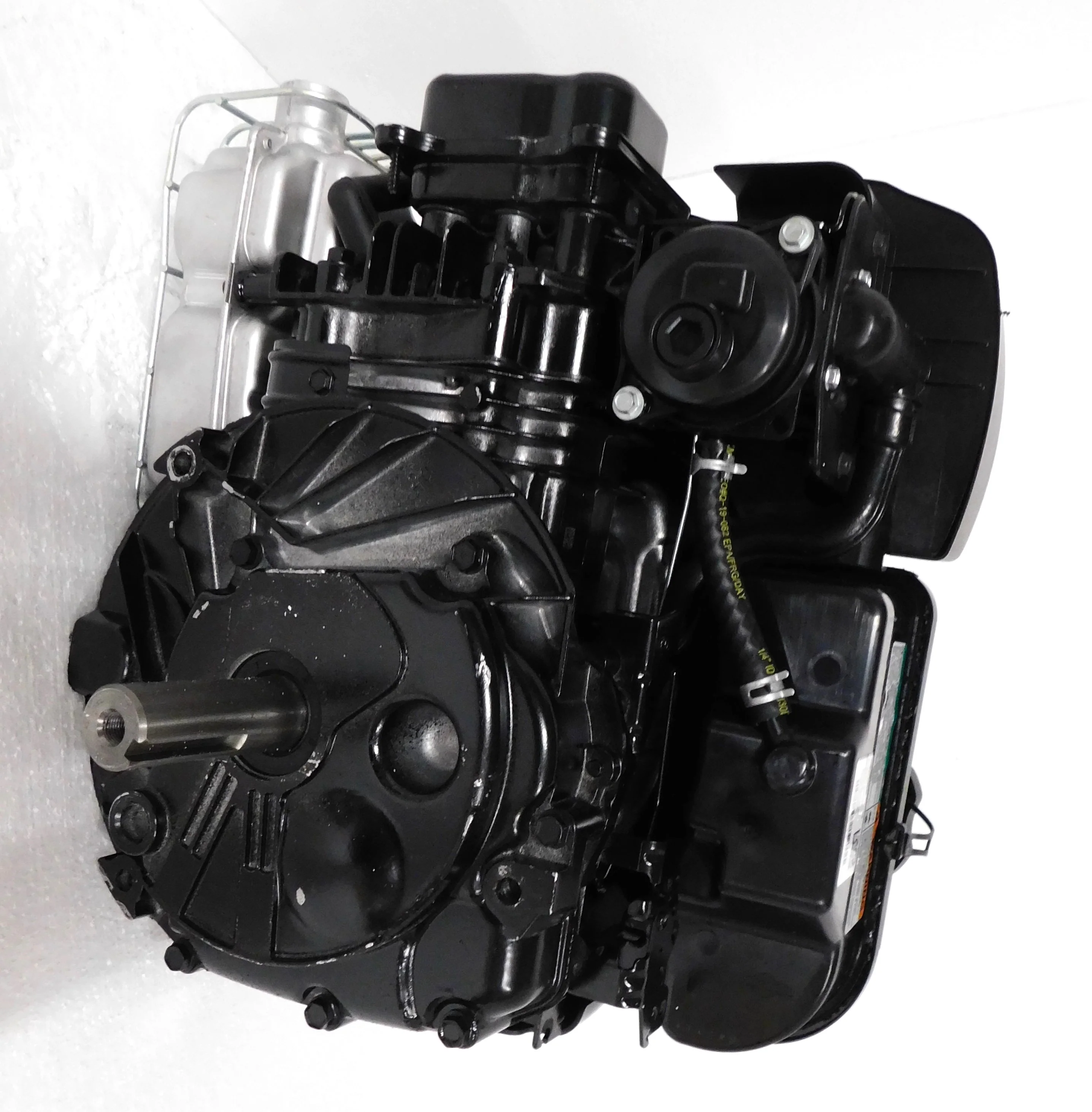 Briggs & Stratton 8.5 TP Professional Series Engine 25mm x 3-5/32" Vertical Shaft #123P02-0059 - Image 5