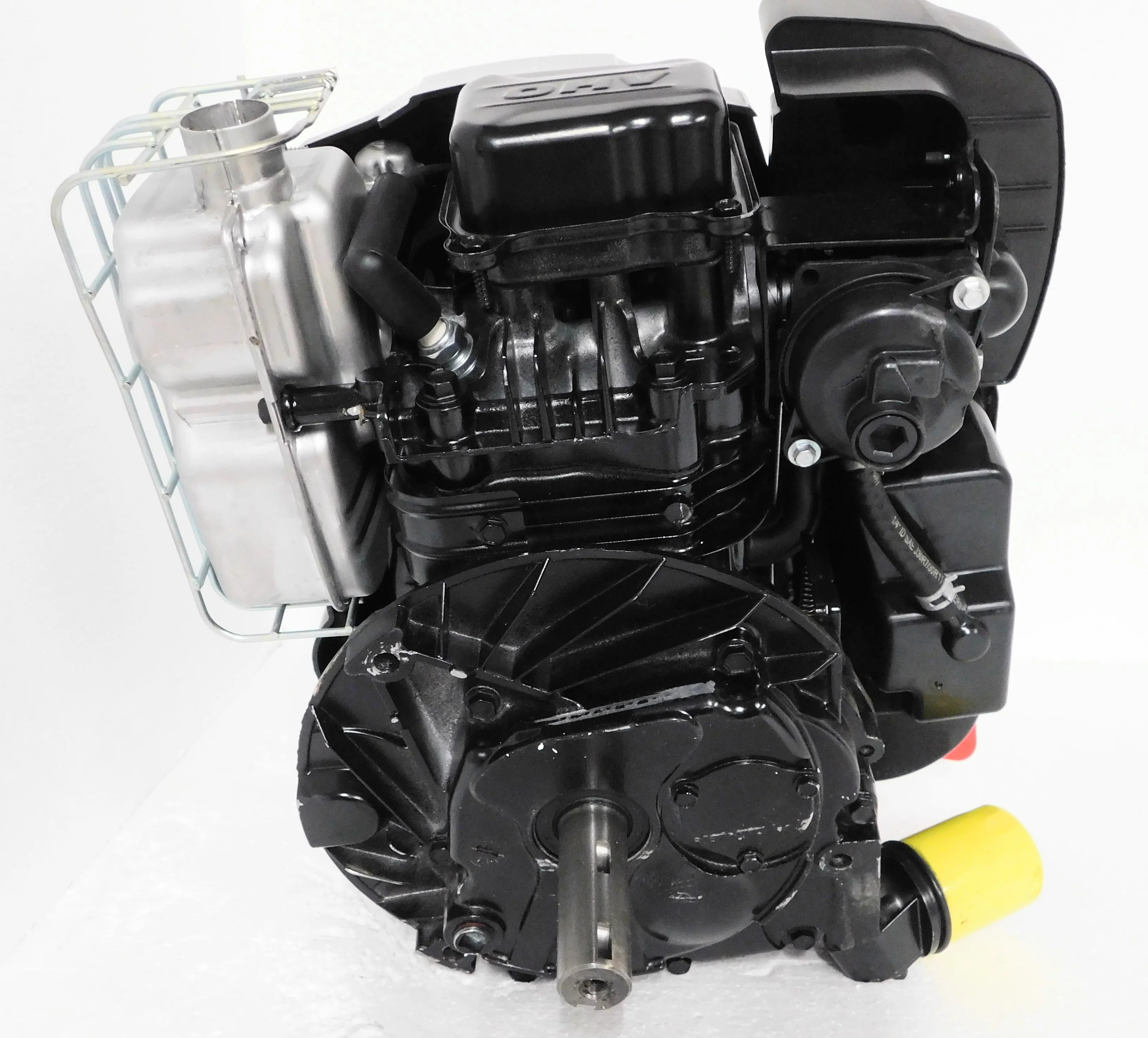 Briggs & Stratton 8.5 TP Professional Series Engine 25mm x 3-5/32" Vertical Shaft #123P32-0065 - Image 5