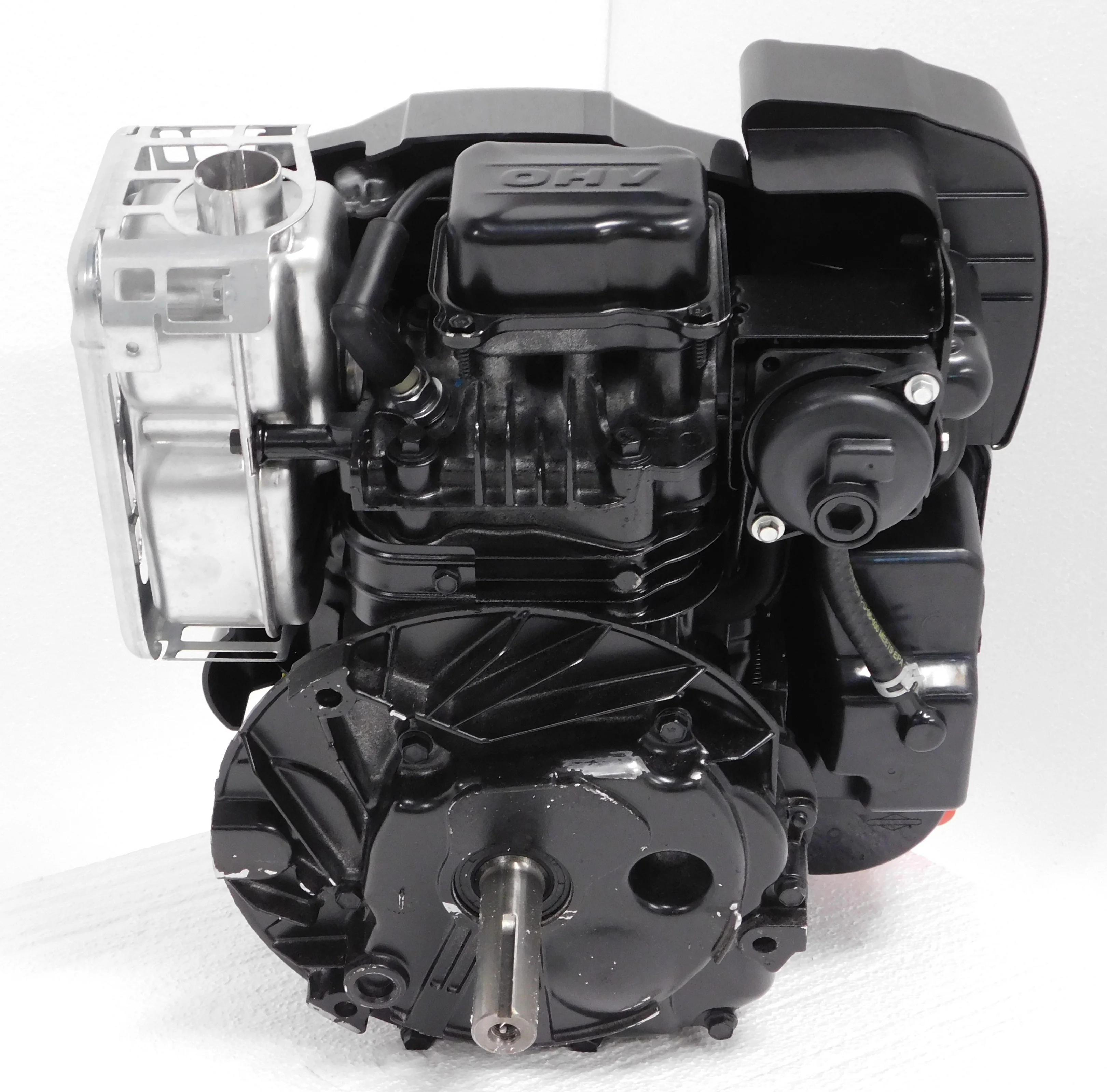 Briggs & Stratton 8.5 TP Professional Series Engine 7/8" x 3-5/32" Vertical Shaft #123P02-0080 - Image 4