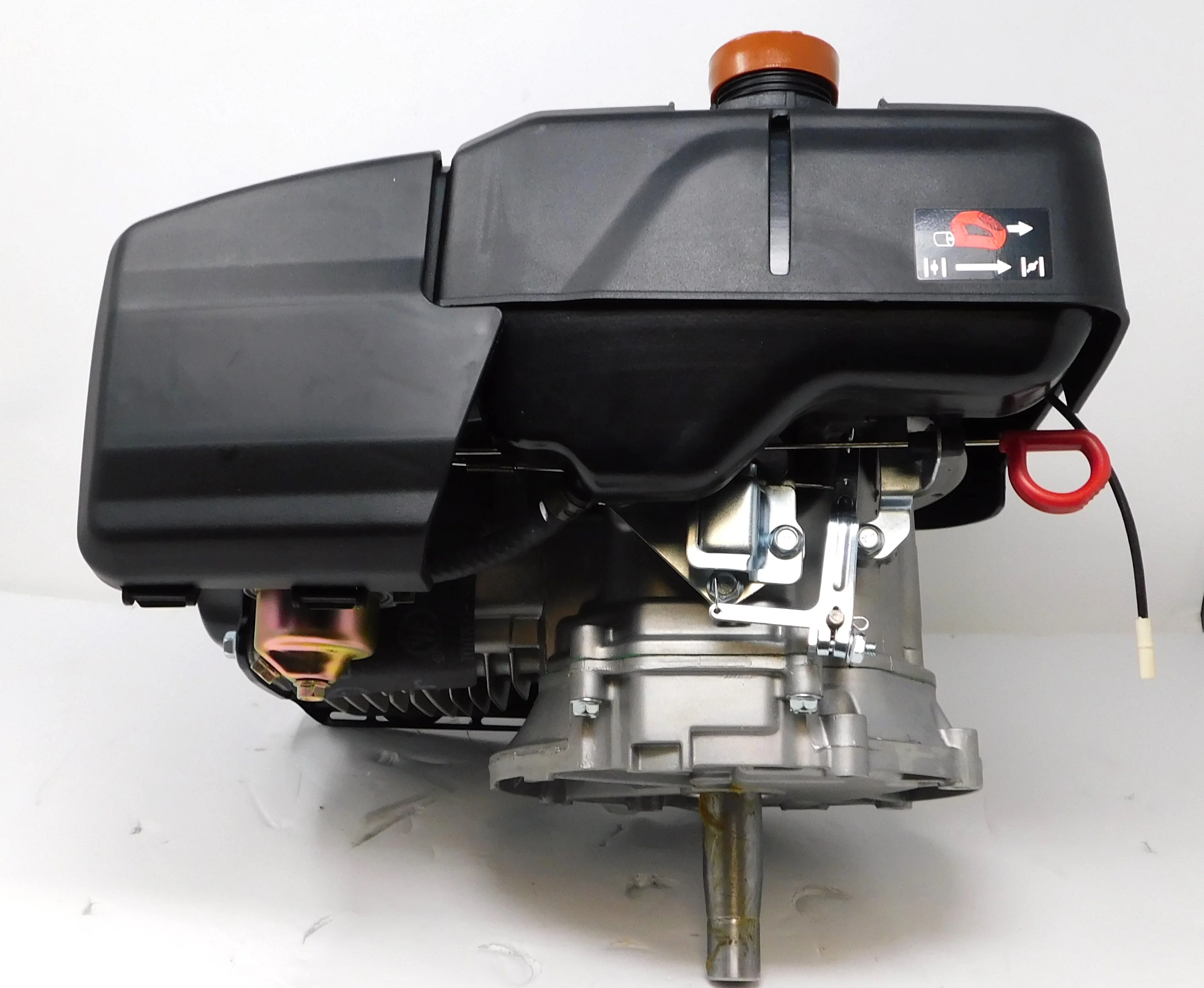 MTD 159cc Vertical MTD tapered shaft engine 952Z1X65CUA - Image 5